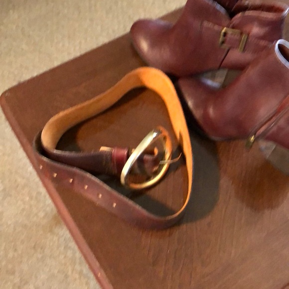 Booties - Picture 4 of 4